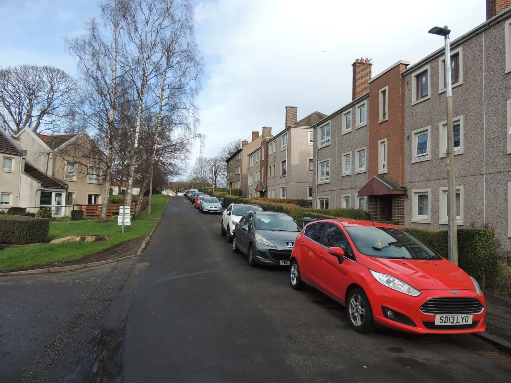 Flat Dunsmuir Court in City of Edinburgh