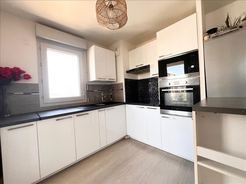 Flat Avenue Paul Herbe in Sarcelles