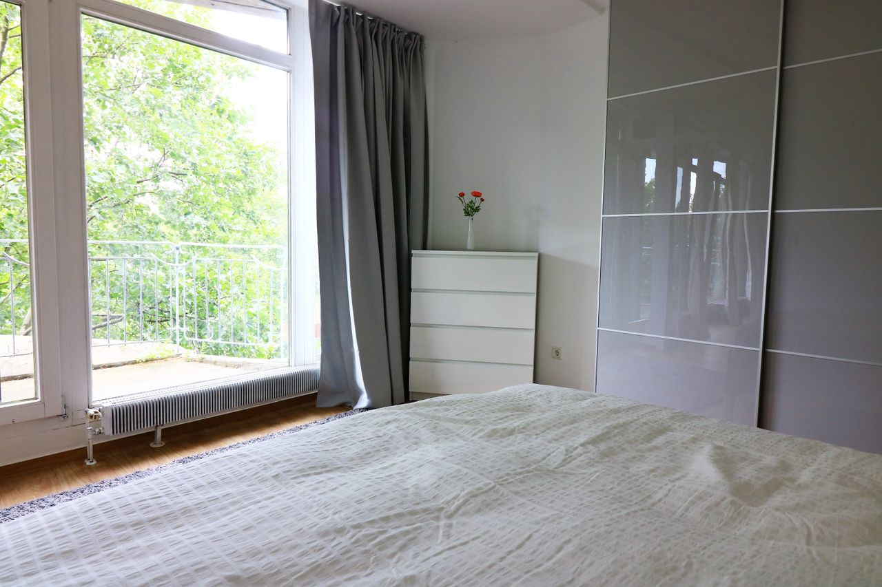 Wohnung Pohlstraße in Berlin