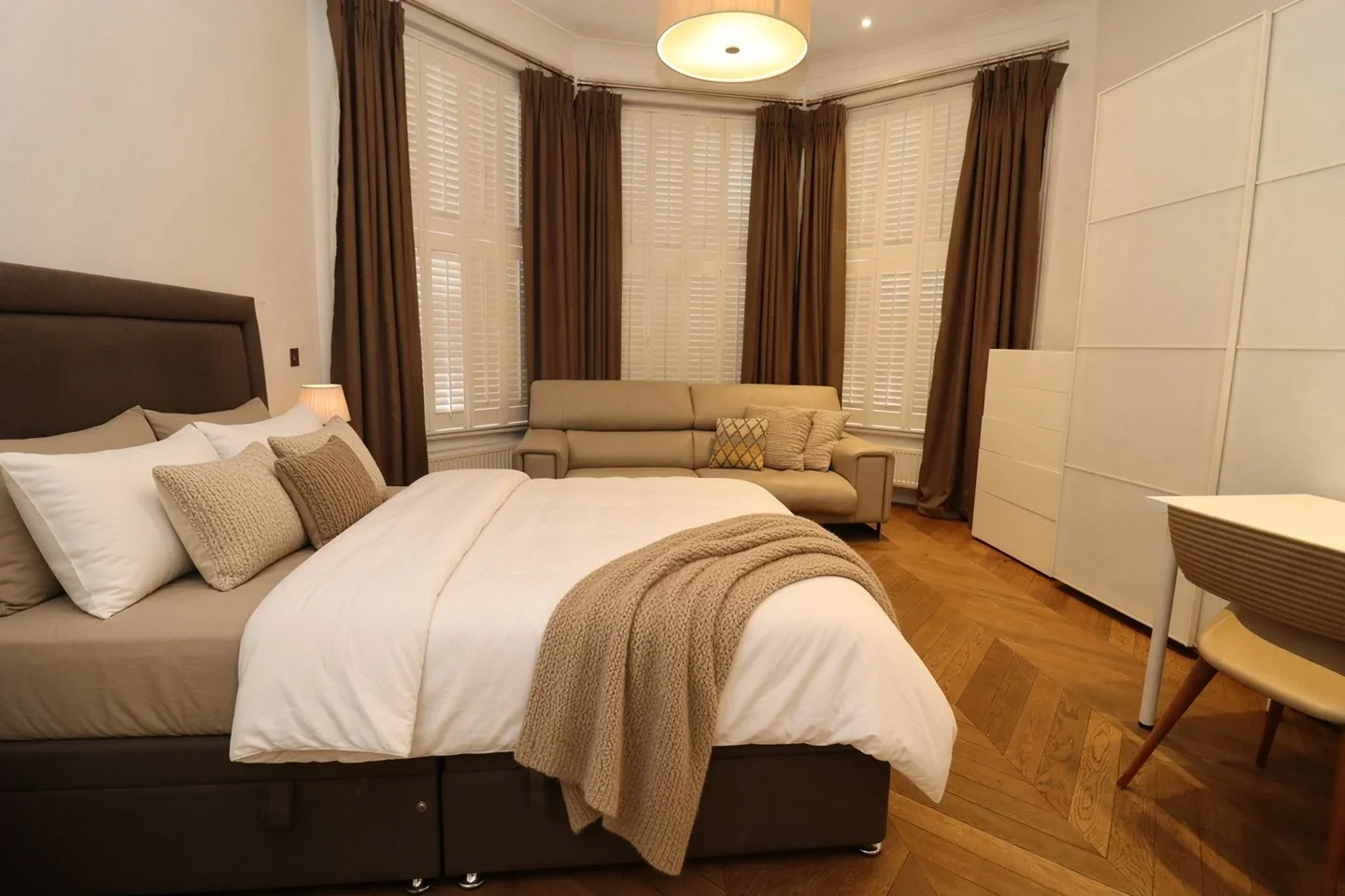 Room Fordwych Road in Greater London