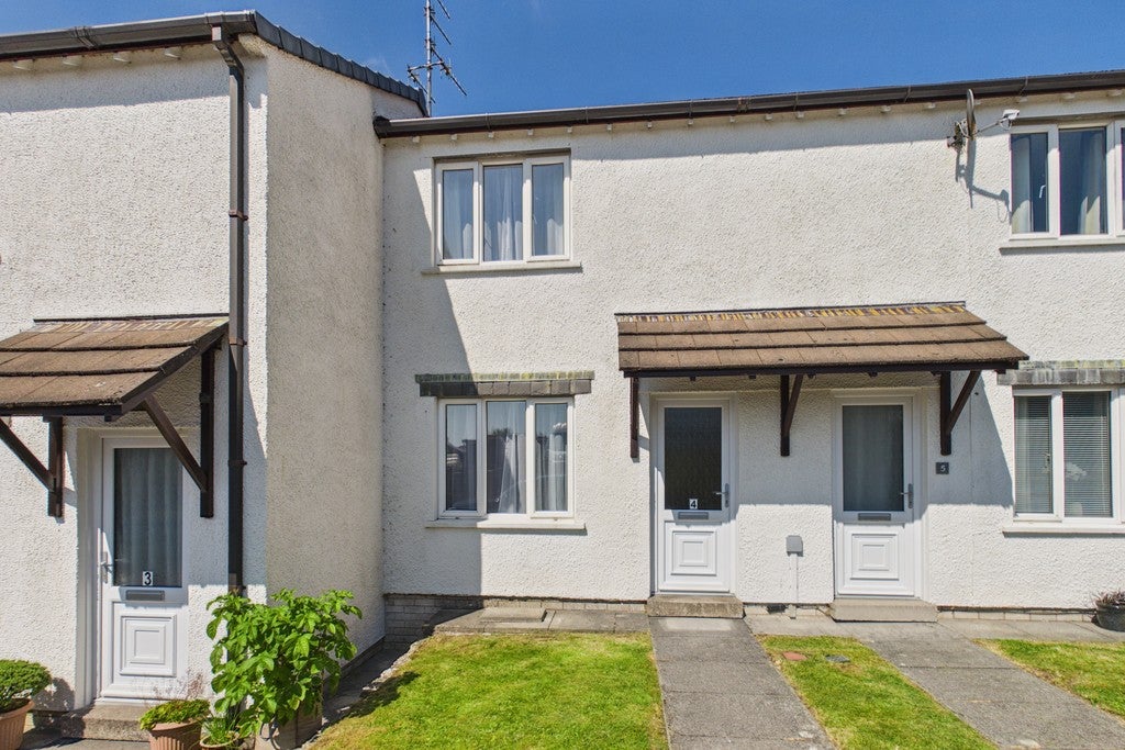 House Helmside Court in Kendal