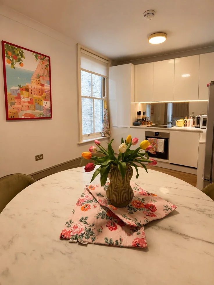 Flat Riding House Street in City of Westminster