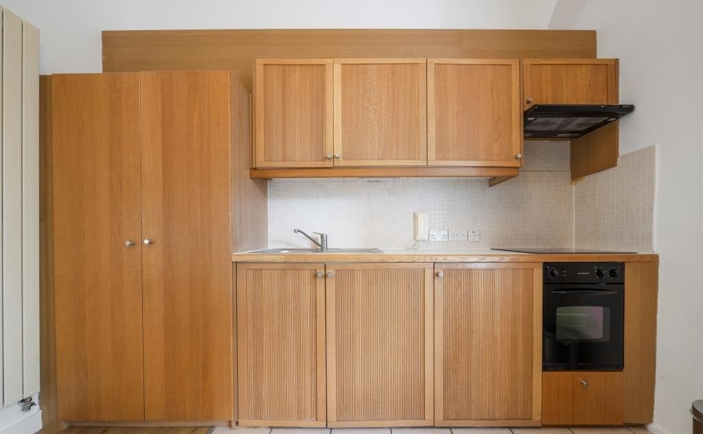 Flat Cartwright Gardens in Greater London