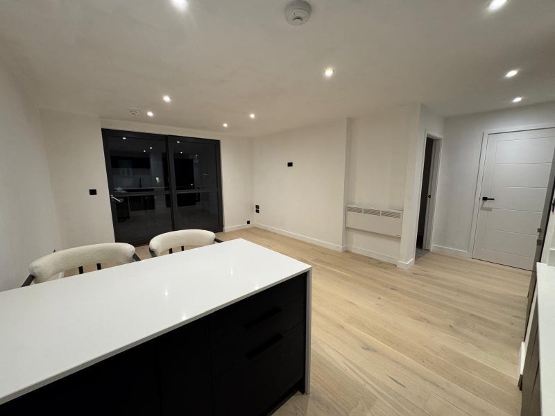 Room Advent Way in Manchester