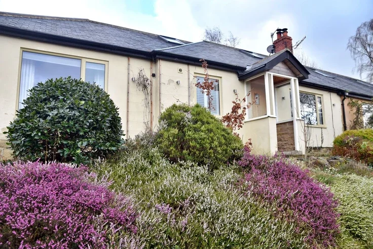 House B6165 in Summerbridge