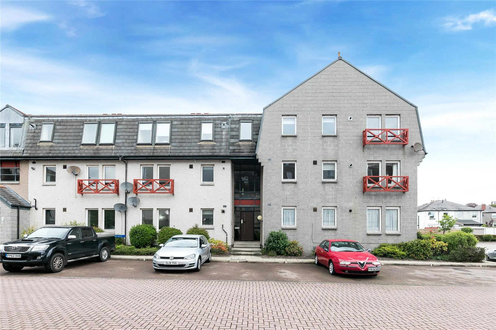 Flat Gairn Mews in Aberdeen City