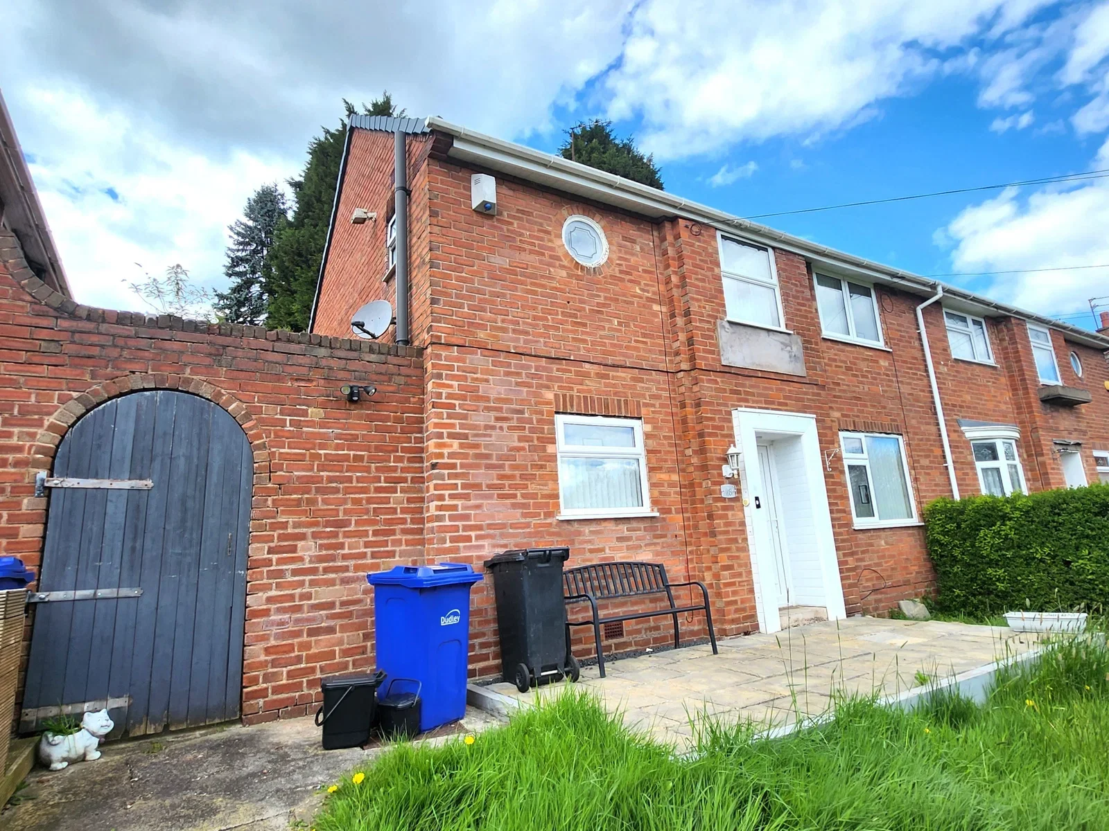 House Stourdell Road in Dudley