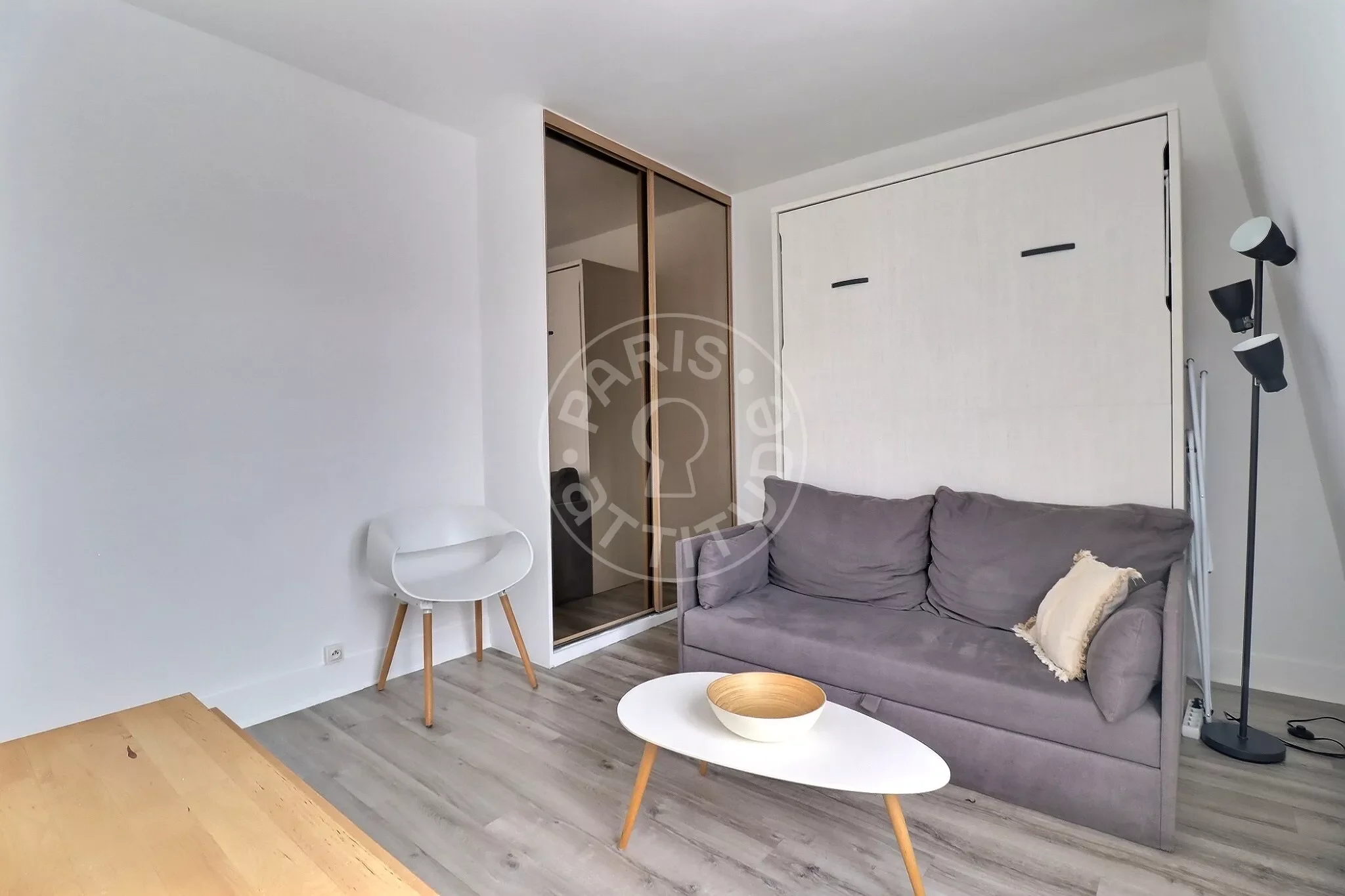Appartement Rue de Verneuil à Paris