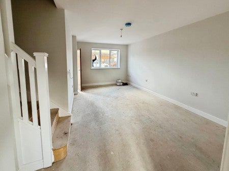 Flat Tinkersfield in Leigh