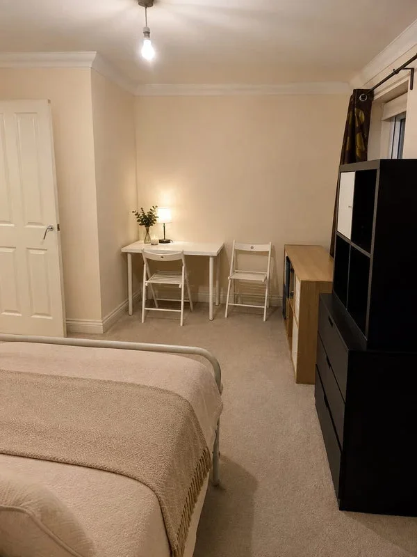 Room Robinia Road in Broxbourne