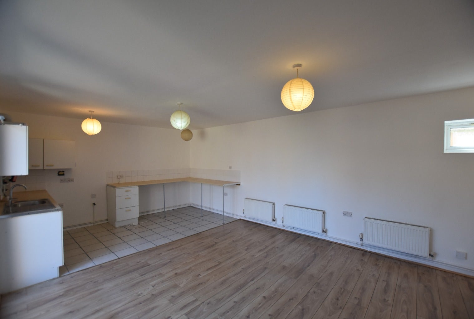 Flat Aldermans Drive in Peterborough