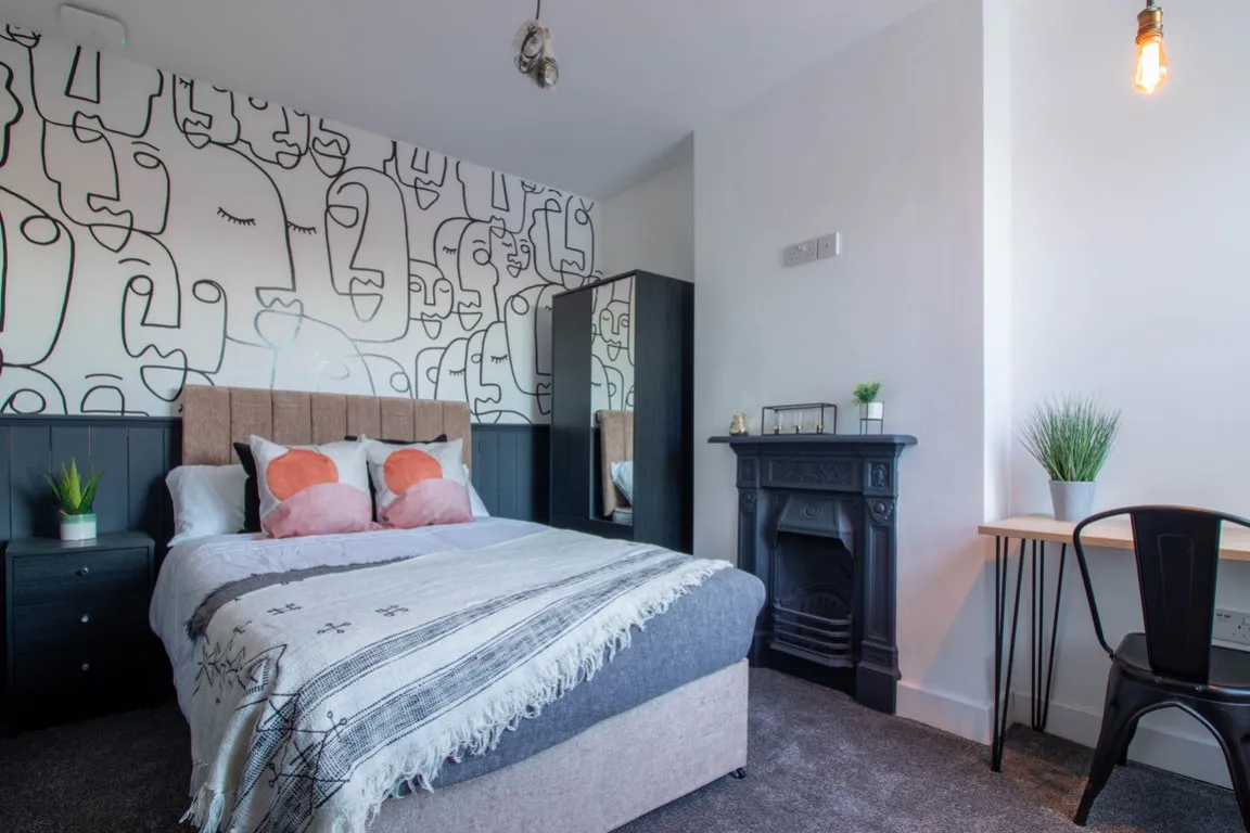 Room Marlborough Road in Nottingham
