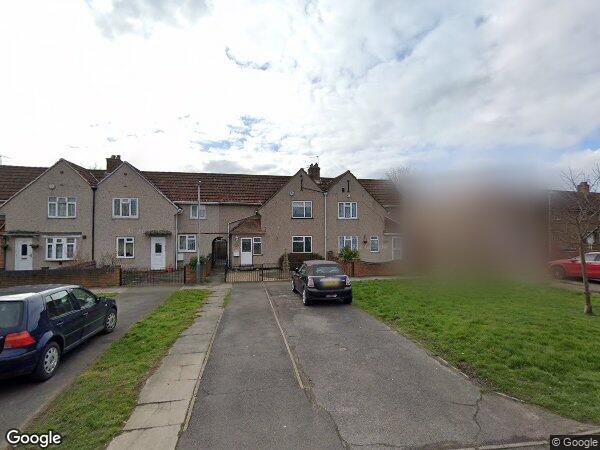Flat Hemmen Lane in Greater London