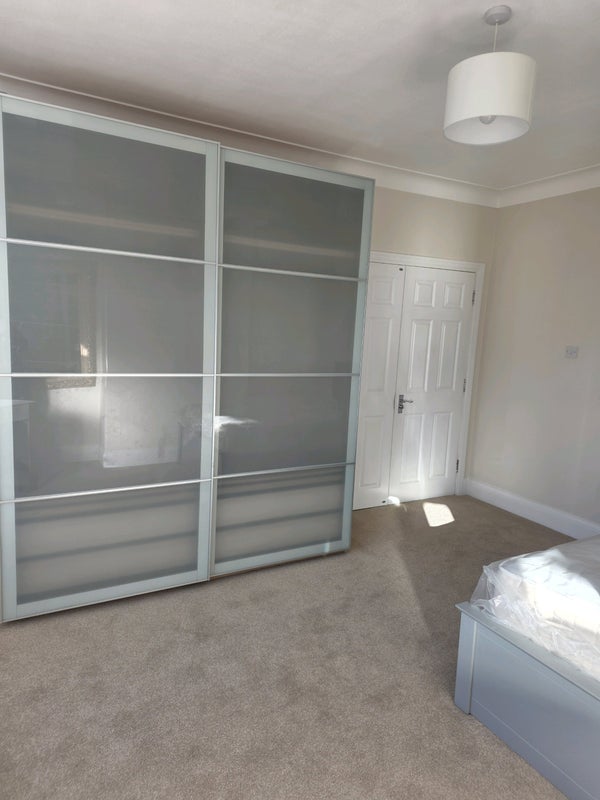 Room Wilmer Way in Greater London