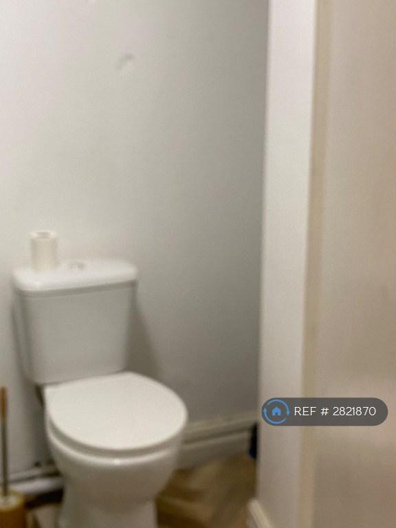 Room Fylde Street in Farnworth