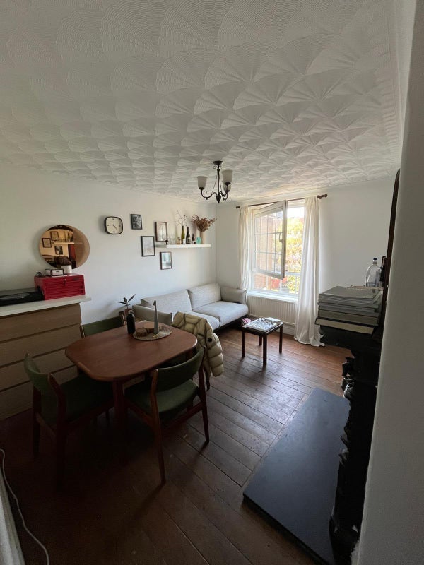 Room Allerton Street in Greater London