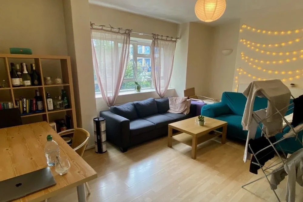 Room Trundle Street in Greater London