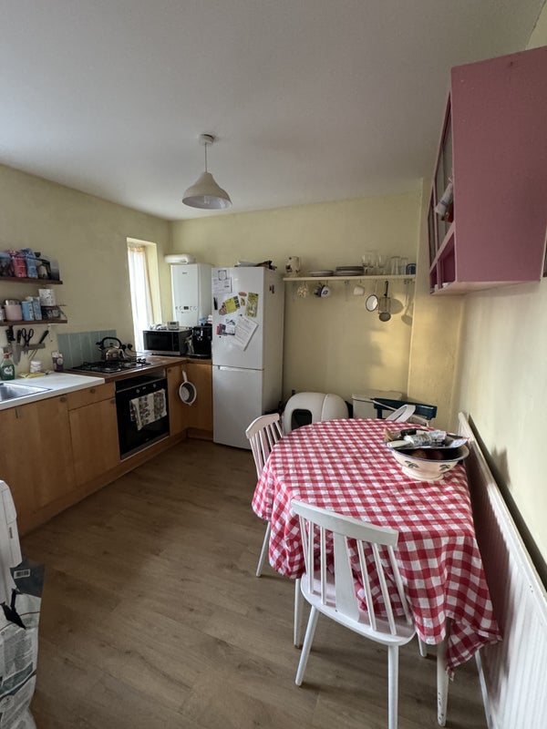 Room Adley Street in Greater London