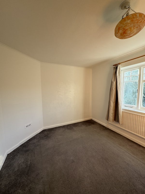 Room Adley Street in Greater London
