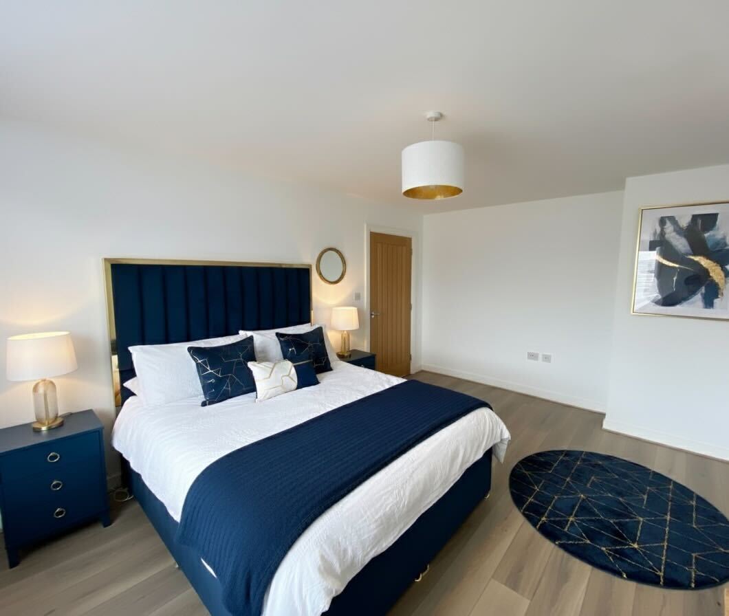 Flat Moorfields Drive in Bath