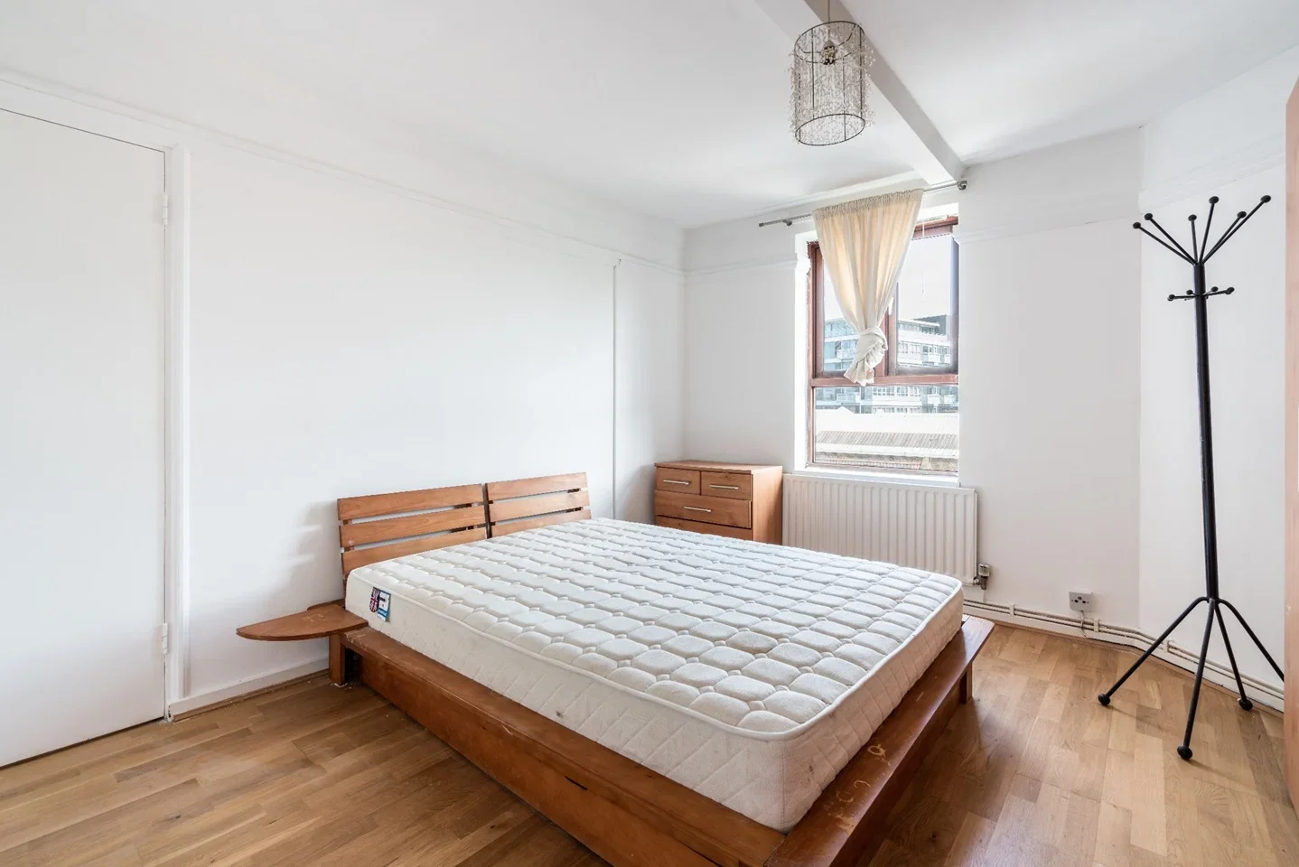 Flat New Park Road in Greater London