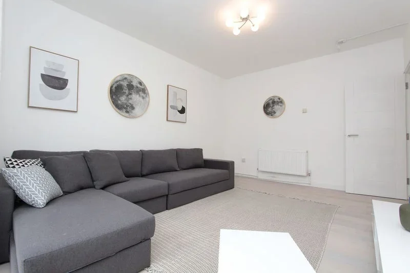 Room Turin Street in Greater London