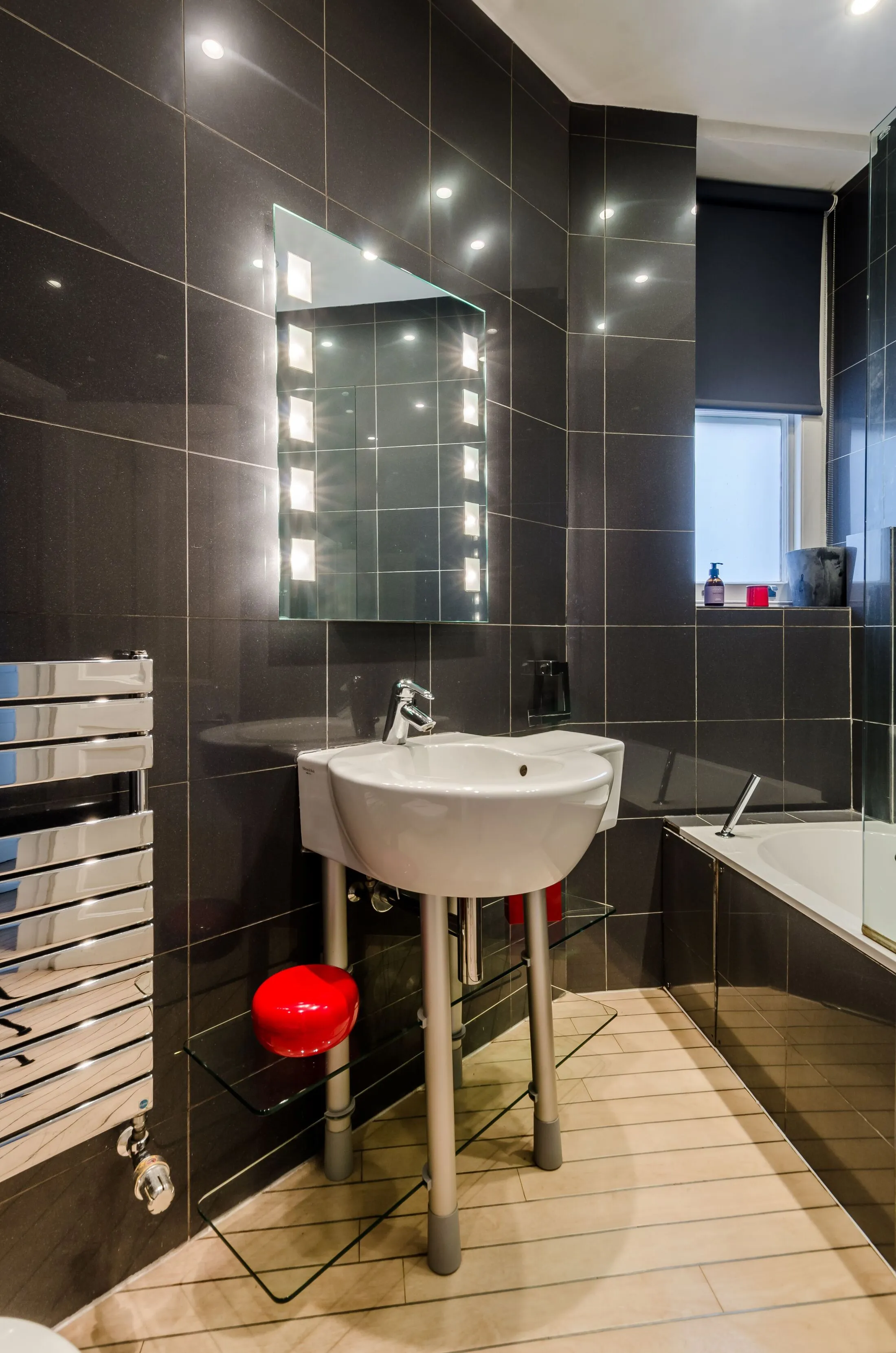 Flat Warriner Gardens in Greater London