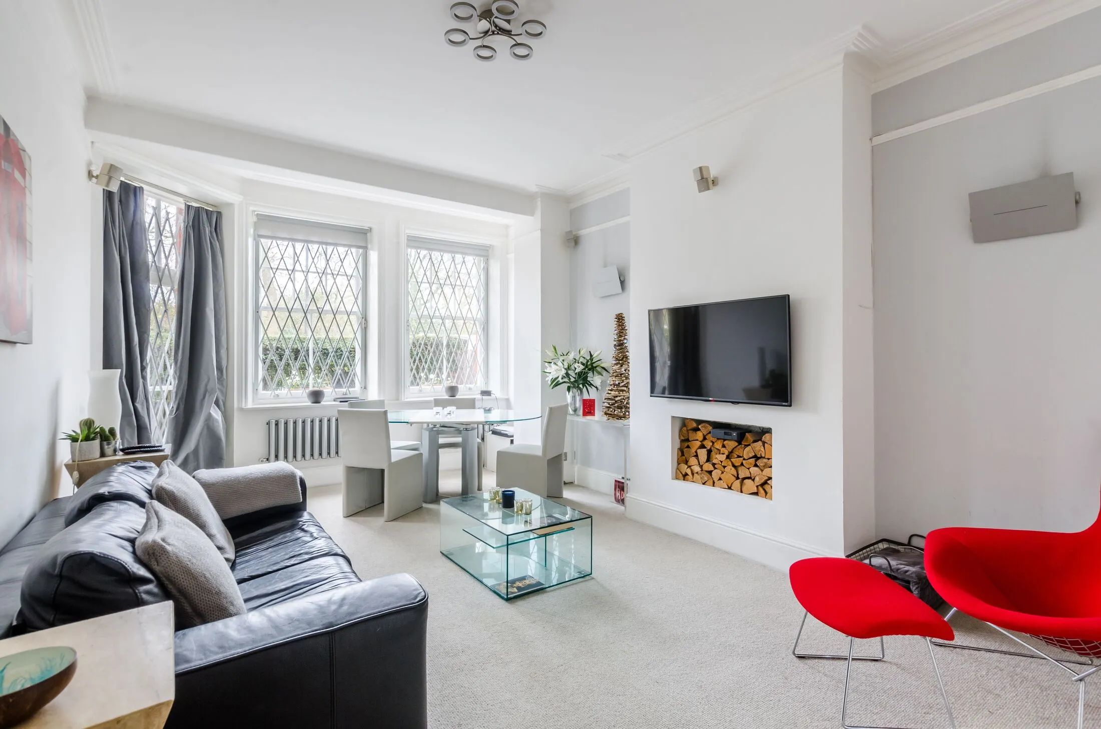 Flat Warriner Gardens in Greater London