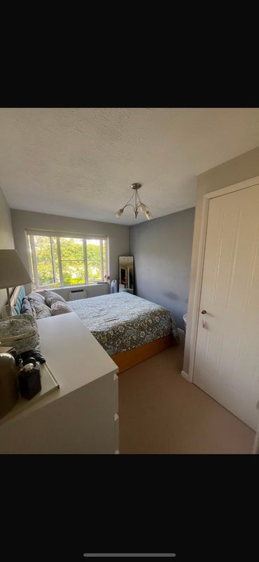 Room East Hill in Greater London