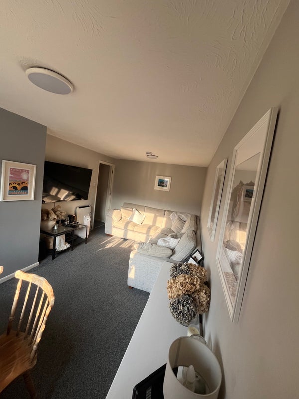Room East Hill in Greater London