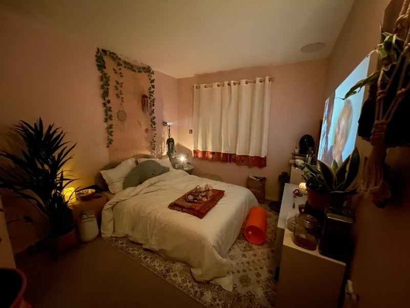 Room Widmore Road in Greater London