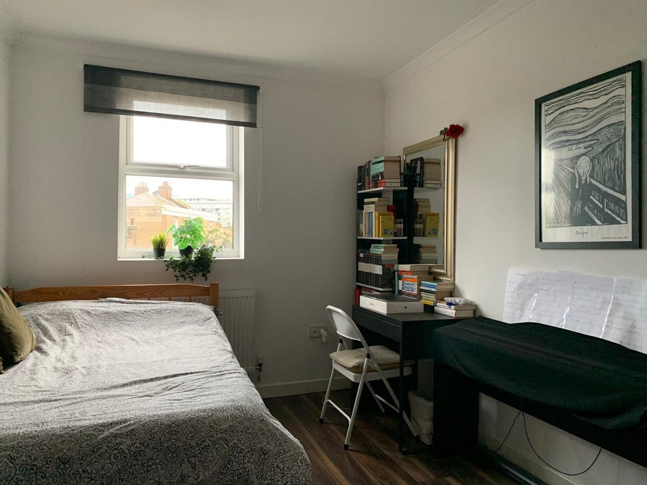 Room Trafalgar Road in Greater London