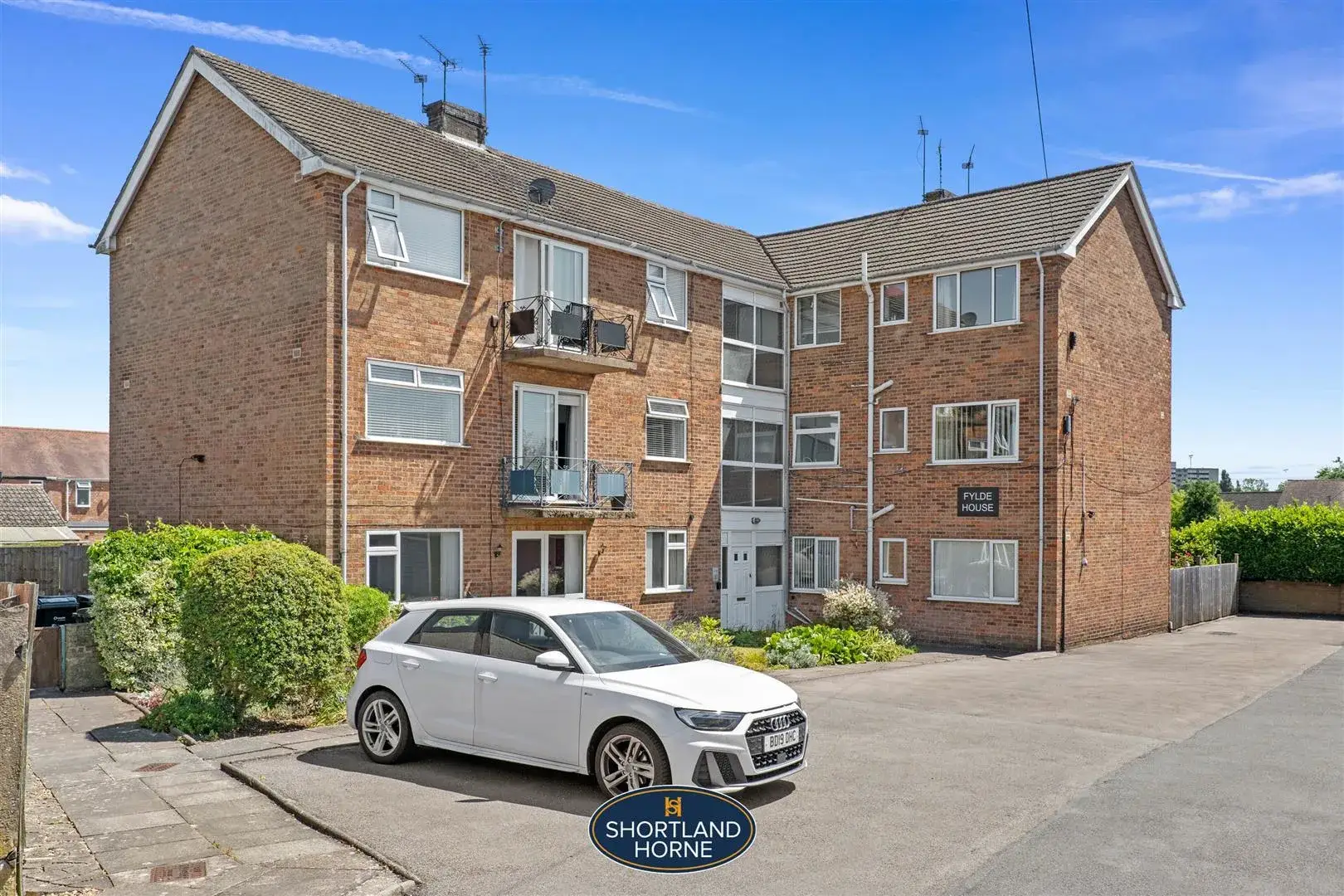 Flat Cowley Road in Coventry