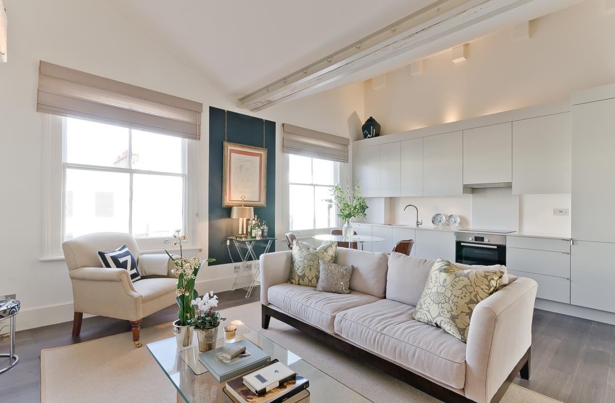 Flat Westbourne Park Road in Greater London