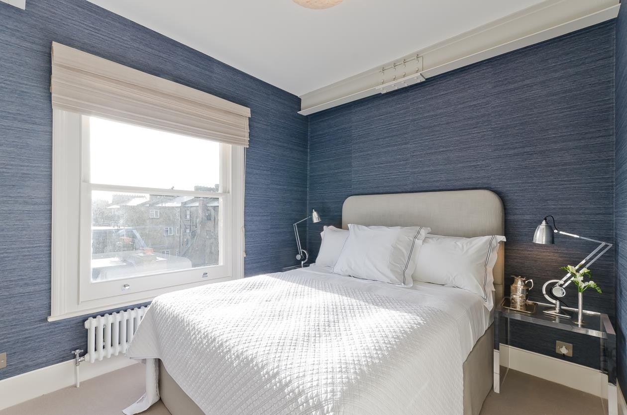 Flat Westbourne Park Road in Greater London