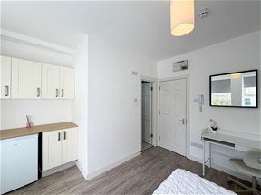 Room St Mary's Road in Greater London