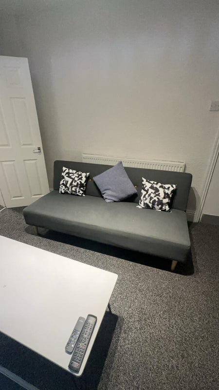 Flat Palatine Road in Blackpool