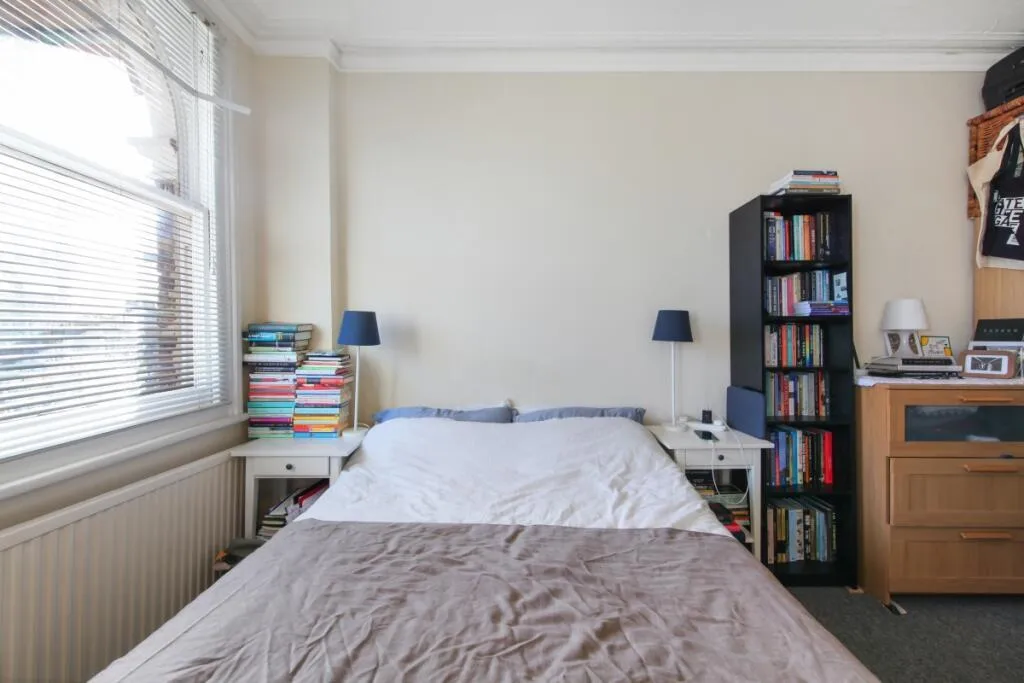 Flat Fortess Road in Greater London