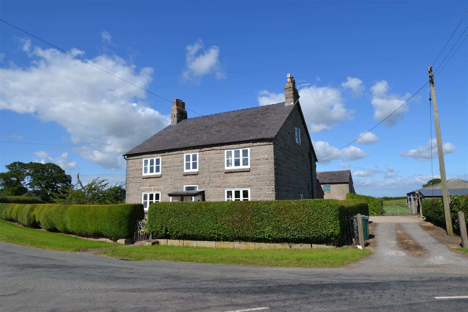 House Hampton Crescent in No Man's Heath