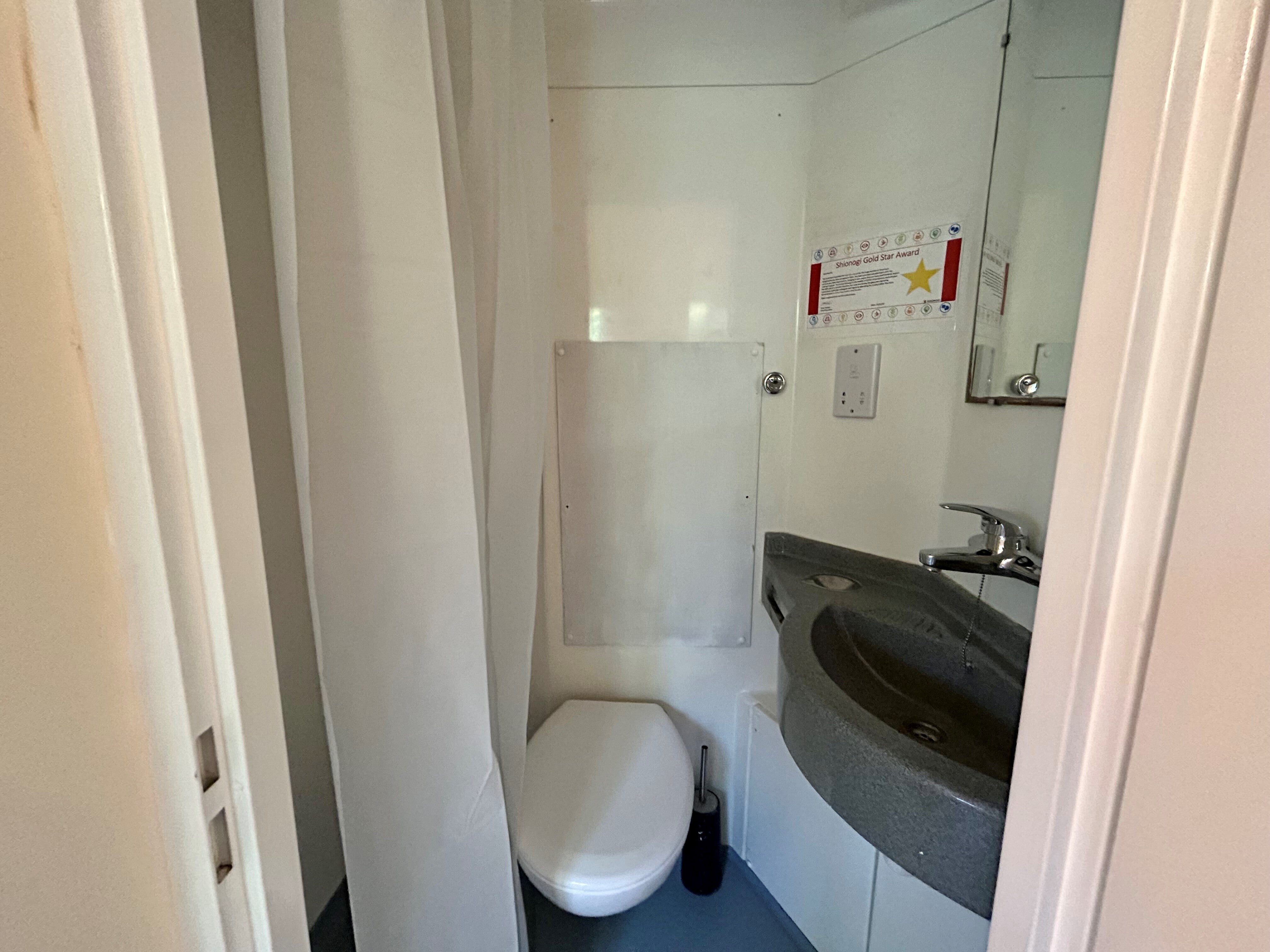 Room Woodberry Grove in Greater London