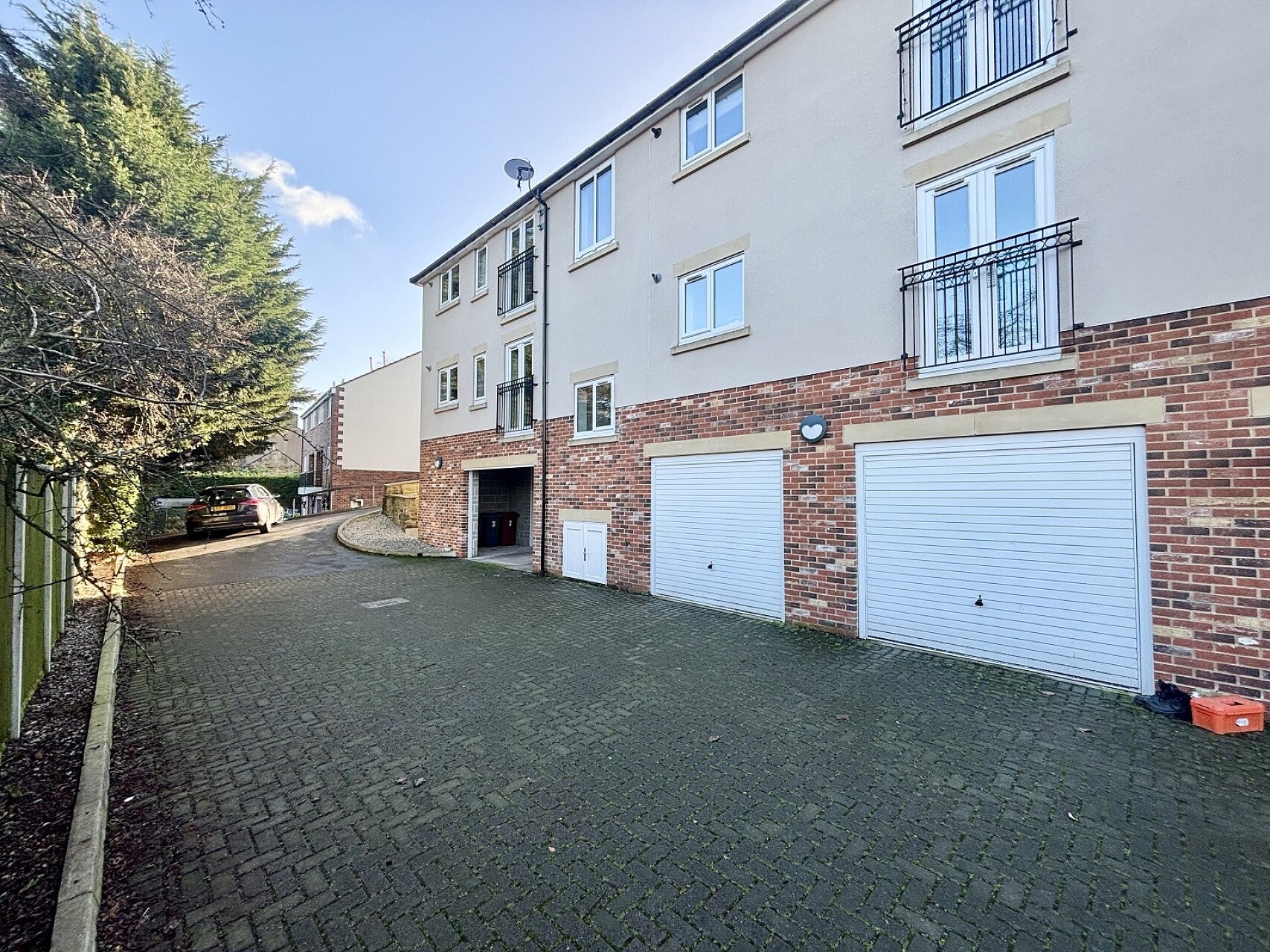 Flat The Paddock in Ellesmere Port