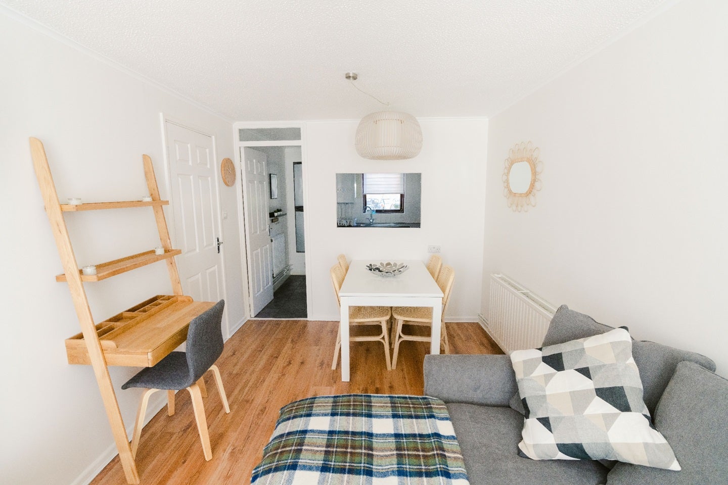 Flat Fullers Court in Exeter