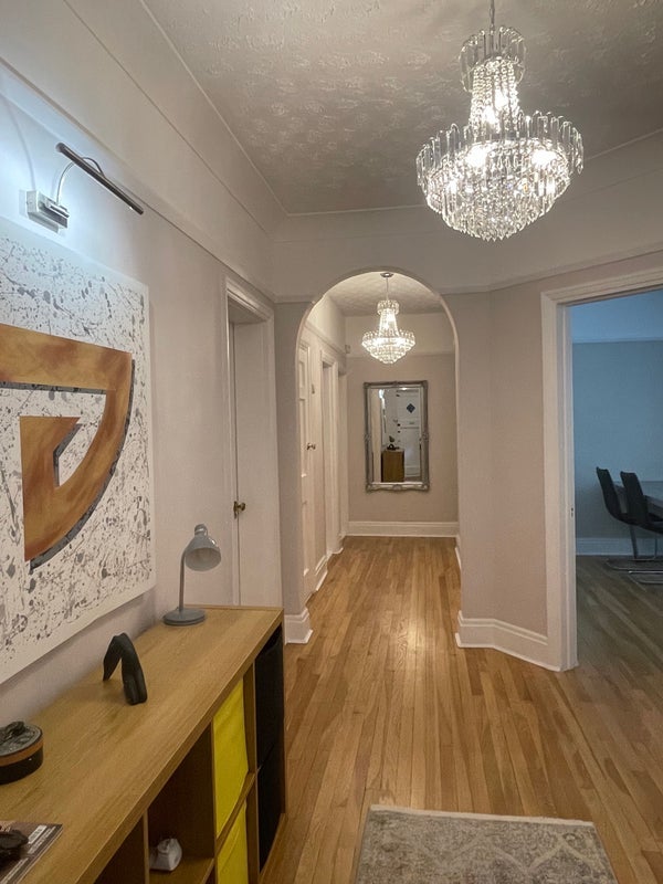 Room The Avenue in Greater London