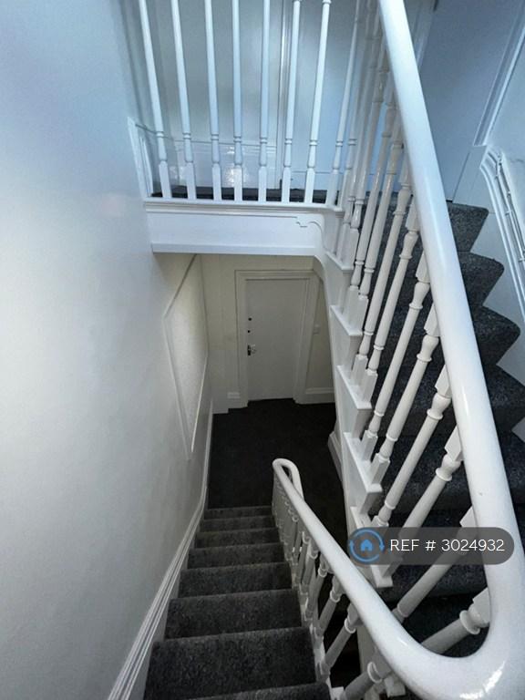 Room De Grey Street in Hull