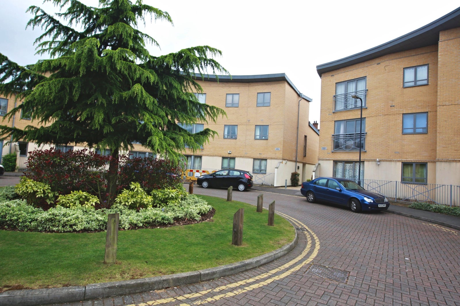 Flat Sovereign Place in Greater London