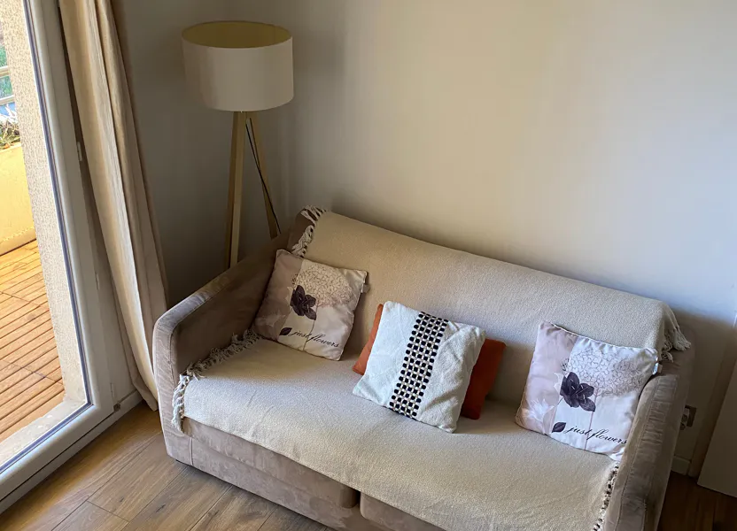 Appartement Chemin de l'Evescat aux Sablettes à La Seyne-sur-Mer