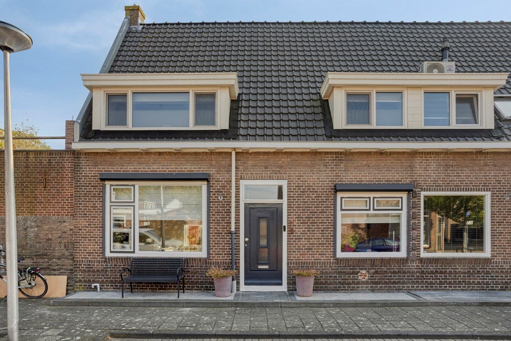 Huis Middenstraat 9 in Sliedrecht
