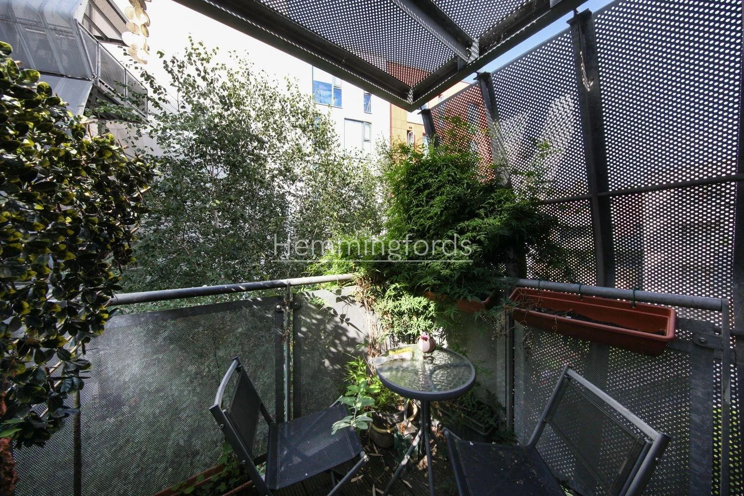 Flat Brewhouse Yard in Greater London