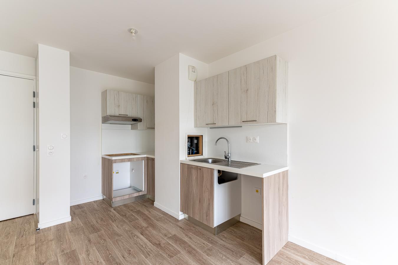 Flat Rue Constance Pascal in Melun