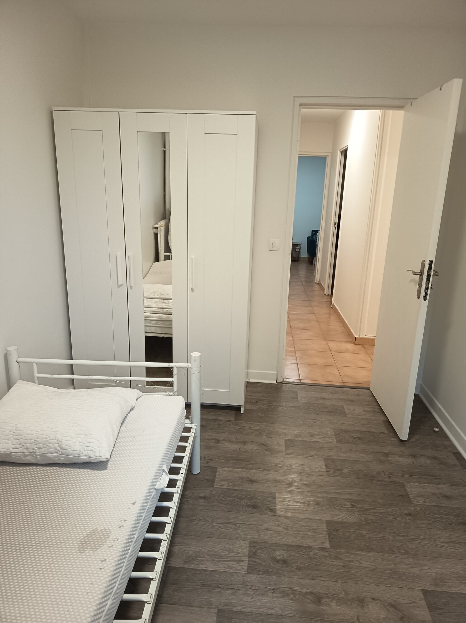 Chambre Place Jules Verne à Saint-Denis